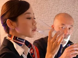 Sáng sớm bú lồn em gái thay cơm cực mướt