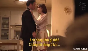 Gã chồng nấp dưới gầm giường nghe tiếng cô vợ... rên với thằng khác